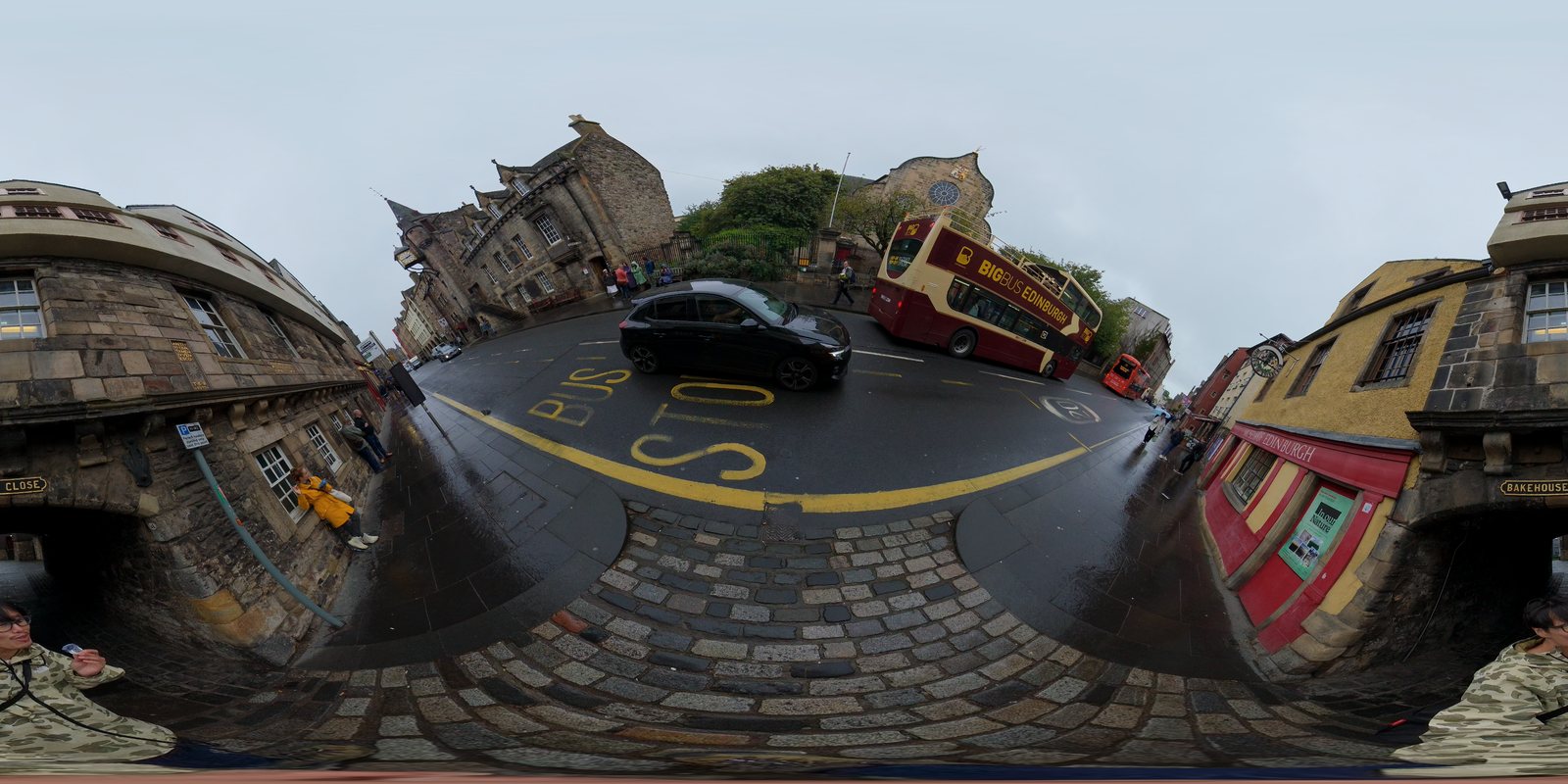 Before: the same Edinburgh street frame with stabilization off, tilted and bent.